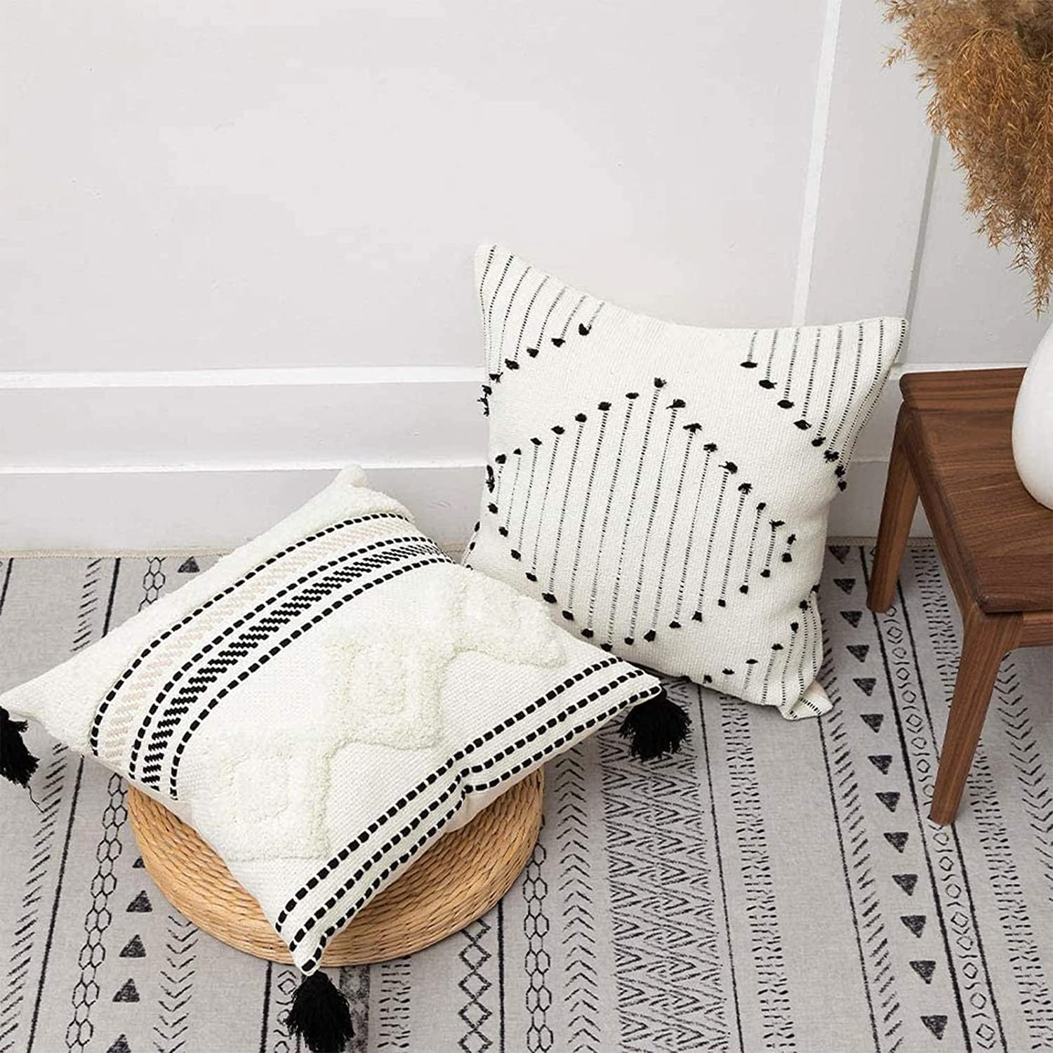 Boho Throw Pillow Covers, Black and Cream White, Set of 2 Modern Farmhouse Accent Home Decor, Neutral Woven Decorative Pillow Covers for Couch/Bed (20 X 20 Inches, Ivory/Black)