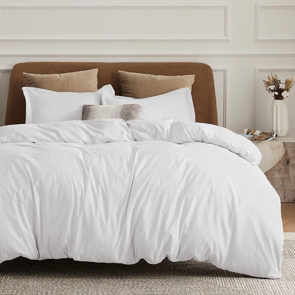 Queen White Polyester Microfiber Material Duvet Covers 3 Pieces, 1 Duvet Cover and 2 Pillow Shams